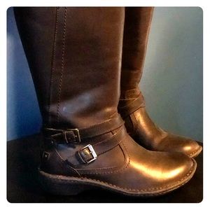 Ugg boots size 7